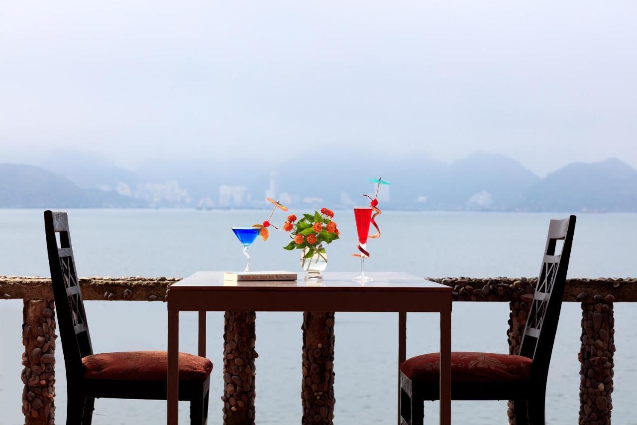 Ocean Beach Resort Cat Ba Island Exterior photo
